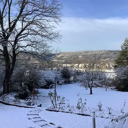 Apartament Ueber Den Daechern Von - Aussichts-wohnung Naturpark Rheinblick, Ruhig, Zentrumsnah, Sport-pool Koblencja