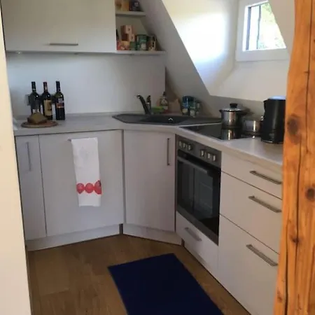 Apartament Ueber Den Daechern Von - Aussichts-wohnung Naturpark Rheinblick, Ruhig, Zentrumsnah, Sport-pool Koblencja